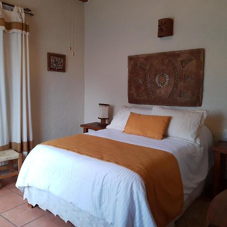 Casa D'Lobo Hotel Boutique Малиналько Экстерьер фото
